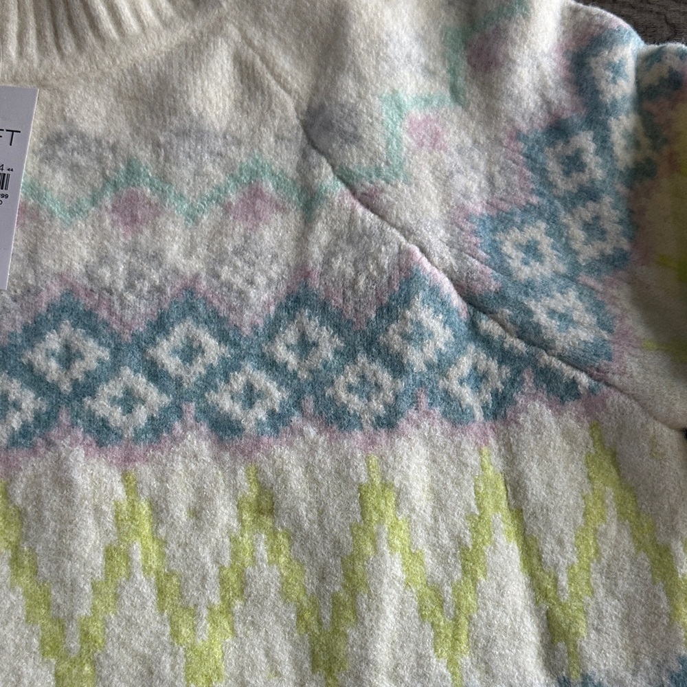 LOFT NWT LOFT Whisper White & Pastels Fair Isle Relaxed Sweater - Picture 3 of 5